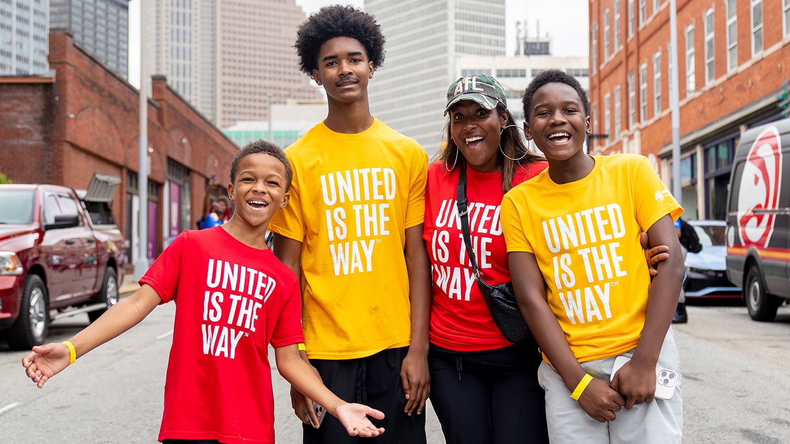 Volunteers at the 404 day parade in Atlanta wearing United Way t-shirts.