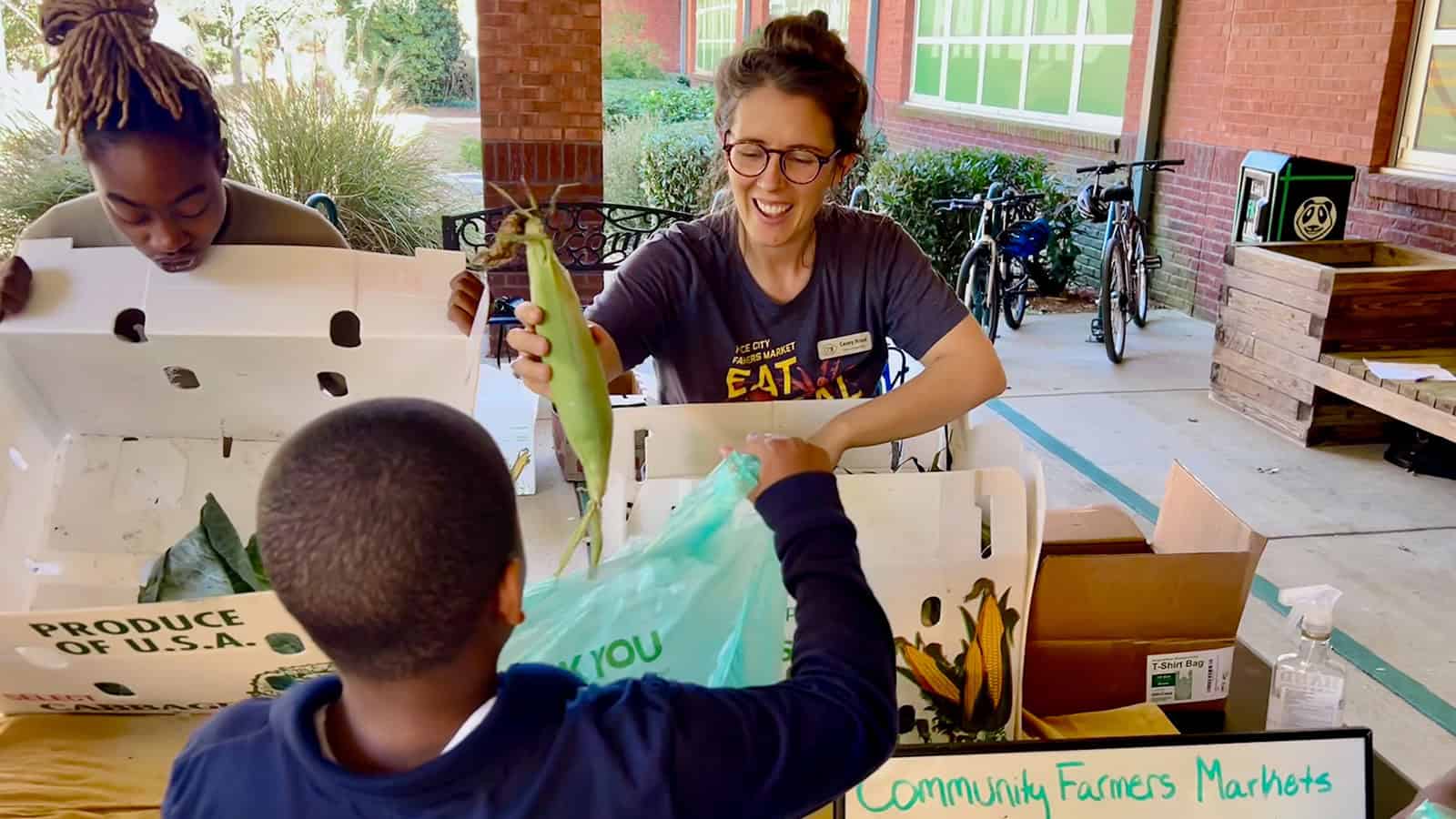 Kid Farmer's Markets Use Fresh Foods, Fun To Beat GA's SNAP Gap
